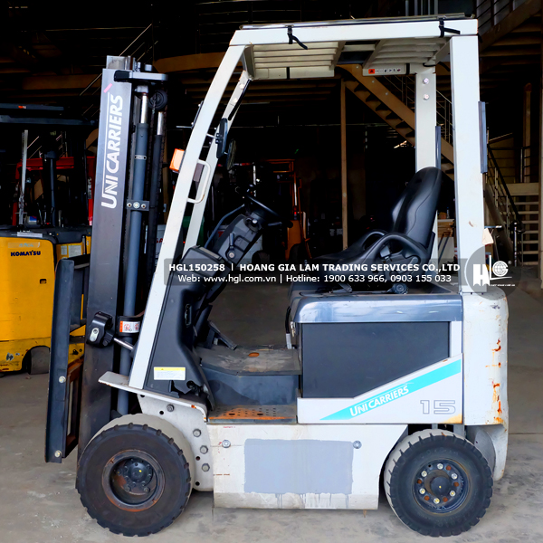 xe-nang-UNICARRIERS-J1B1L15-258-hgl4