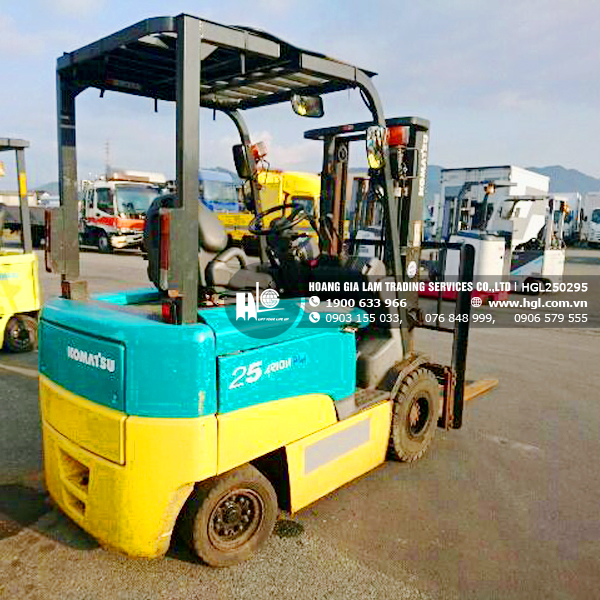xe-nang-dien-komatsu-fb25ex-11-hgl250295-6