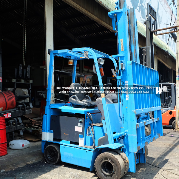 xe-nang-komatsu-FB25EX-11-62-HGL2