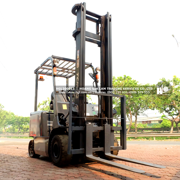 xe-nang-tcm-fb20-7-11-p2