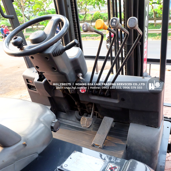 xe-nang-tcm-fb25-7-2.5tan-175-p5