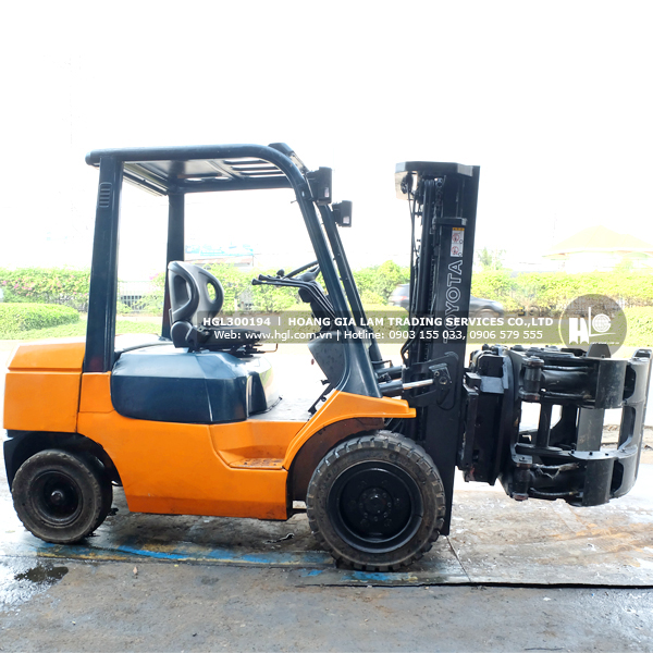 xe-nang-toyota-02-7FD30-194-p3